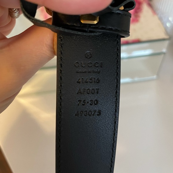 Gucci Marmont Leather Belt with Double G Buckle - Picture 3 of 4
